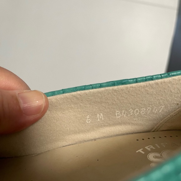 SAS green flats 6M - Picture 2 of 5